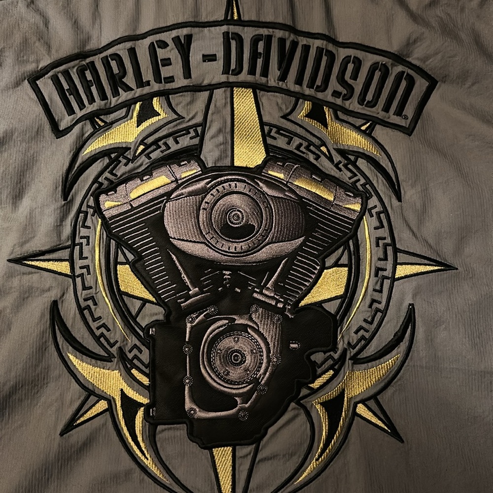 Harley Davidson Embroidered Shirt - Picture 4 of 6